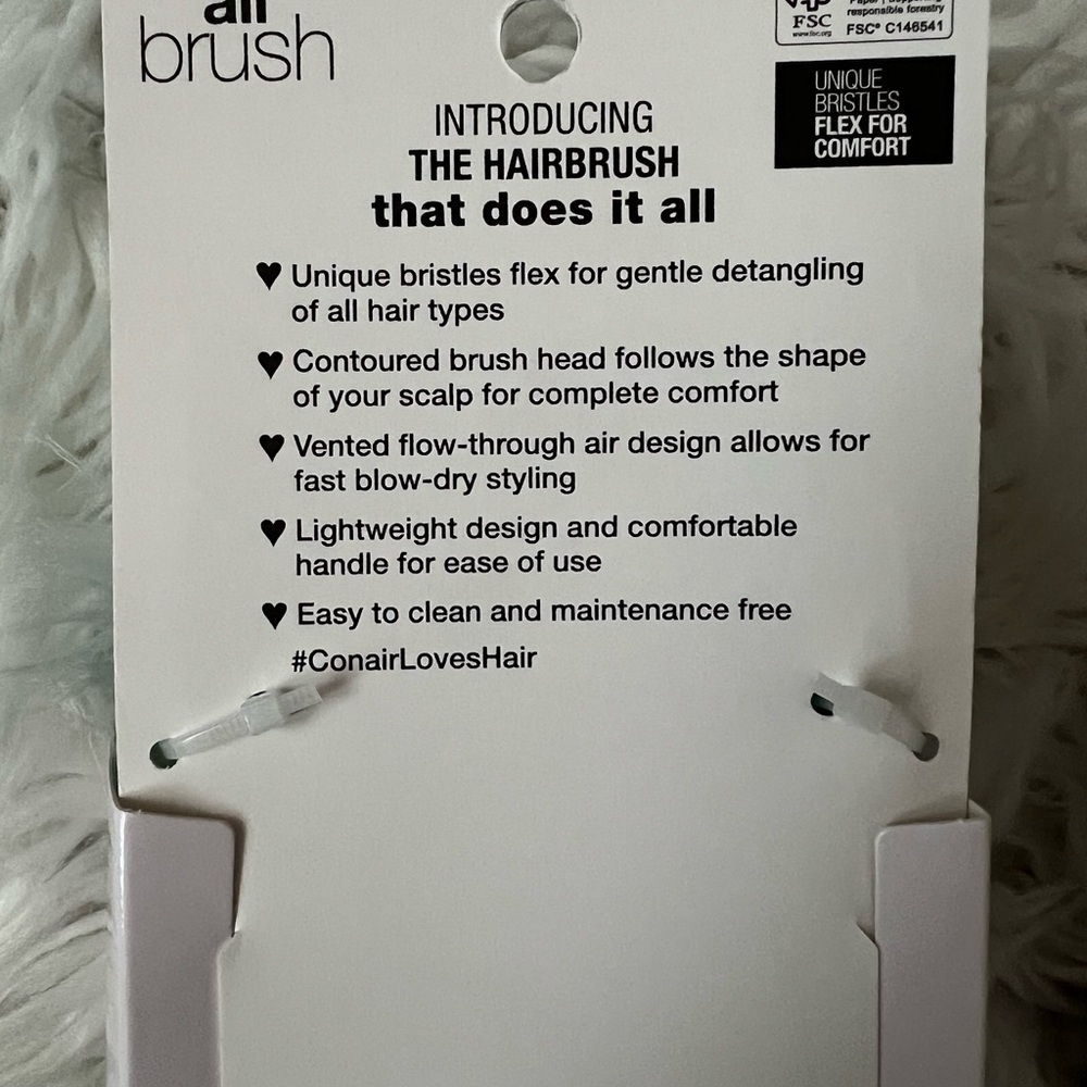 Conair detangling and fast dry brushes - Picture 2 of 2